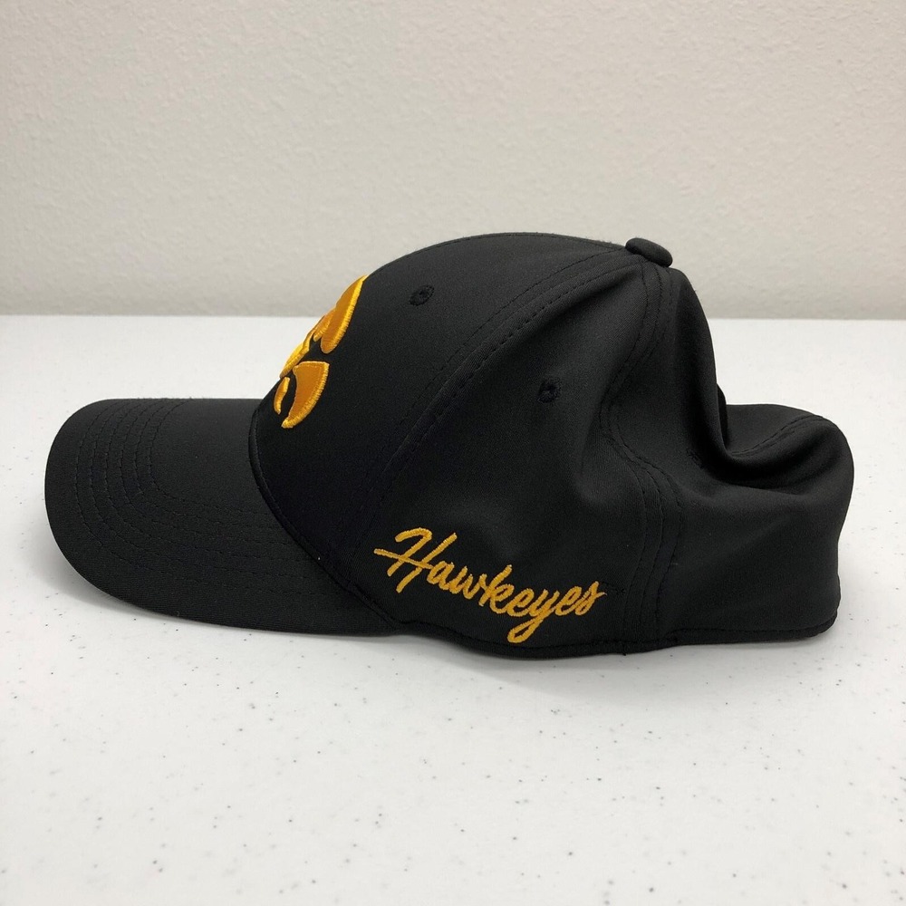Iowa Hawkeyes Hat Cap Fitted Mens Large Black NCAA Football Top Of The World - Picture 3 of 9